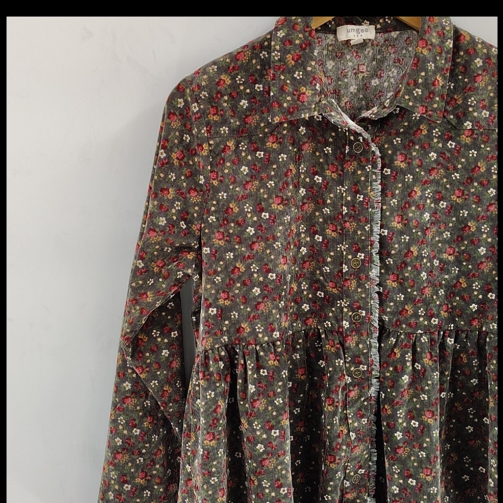 Umgee Button Down Gray Size Small Oversized Top C… - image 2